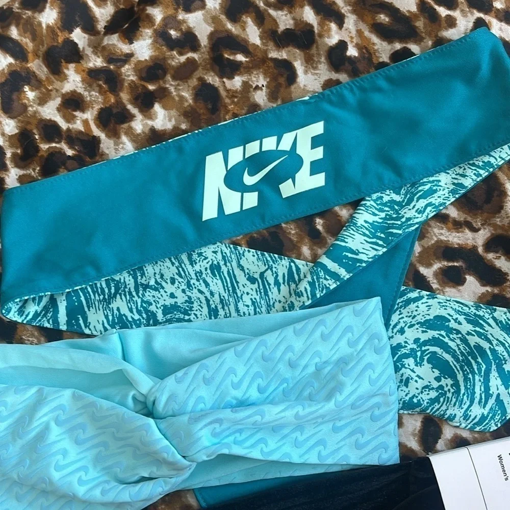 Brand New Nike Set of 3 Gym Workout Headbands Wraps Black Velvet Blue Hairbands